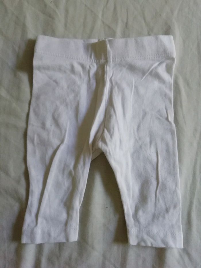 Legging blanc 1 mois.
