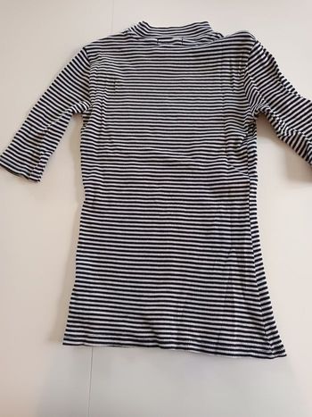 Tee shirt rayé noir et blanc 