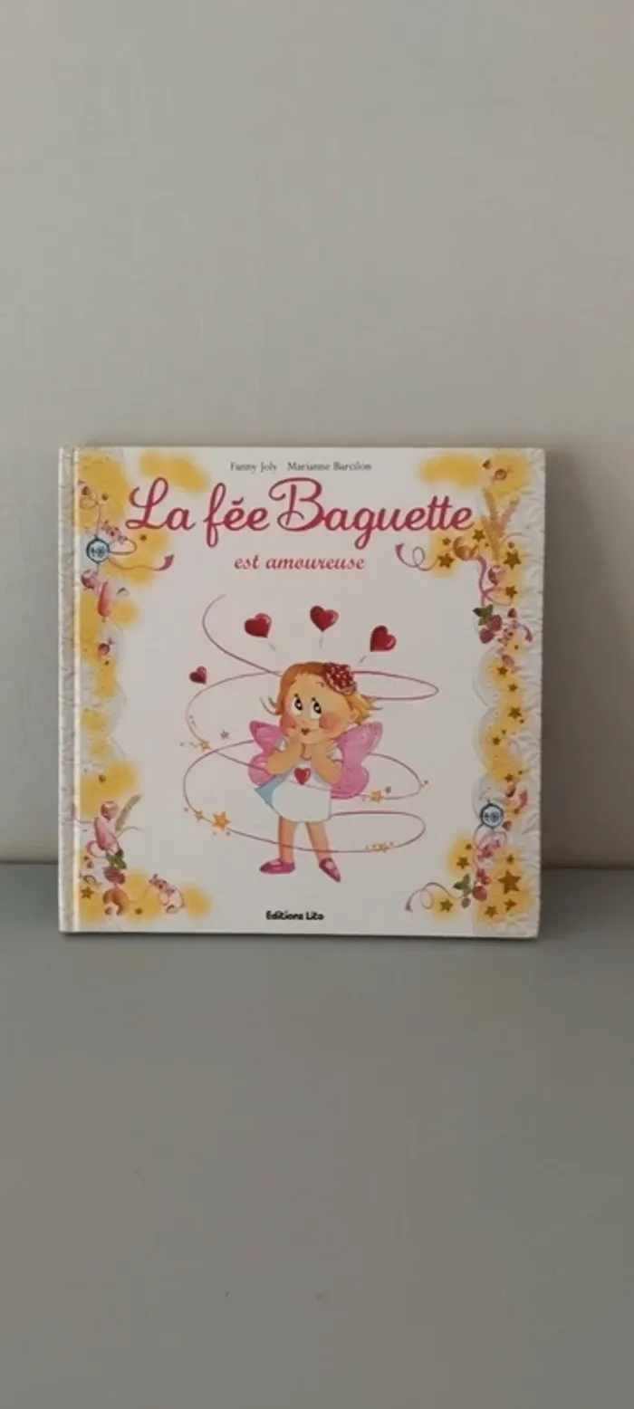 La fée Baguette est amoureuse.