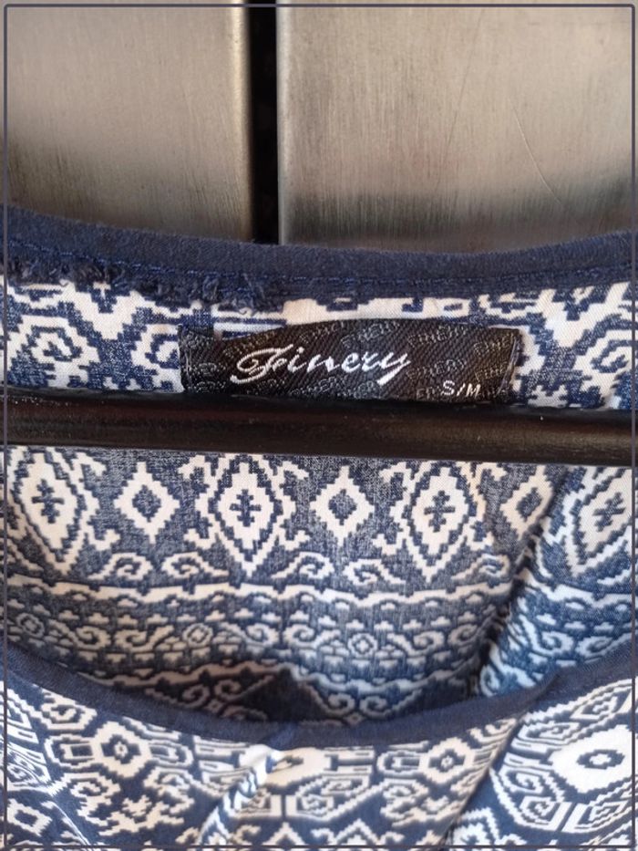 Robe bleue de la marque Finery motifs ethniques très bon état taille S/M - photo numéro 2