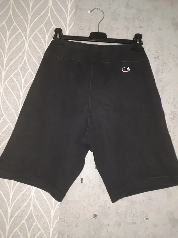 Short Champion taille xs - photo numéro 3