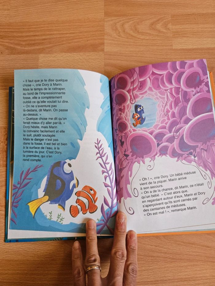 Livre disney le monde de Nemo - photo numéro 3