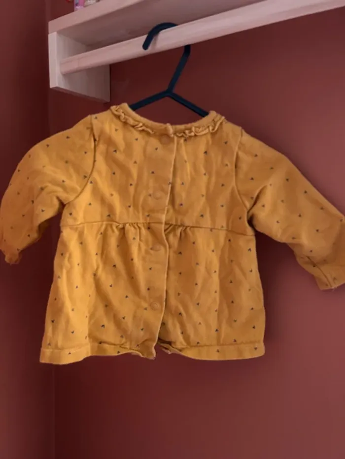 Pull moutarde - photo numéro 2