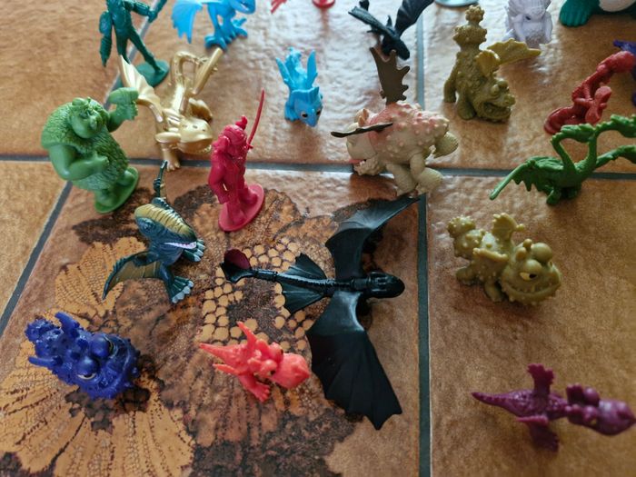 Lot figurines dragons et divers. - photo numéro 4