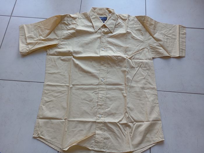Chemise manches courtes homme neuve - photo numéro 2