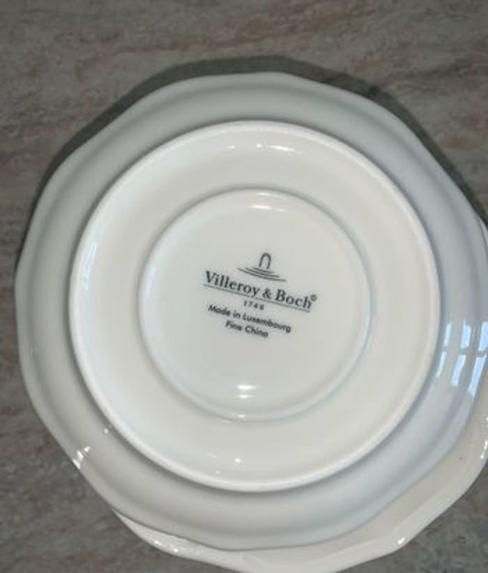 Assiettes neuves Villaroy et Boch 1748