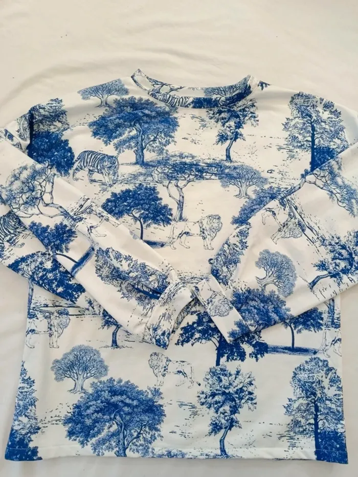 Sweat léger motif toile de jouy taille L - photo numéro 2