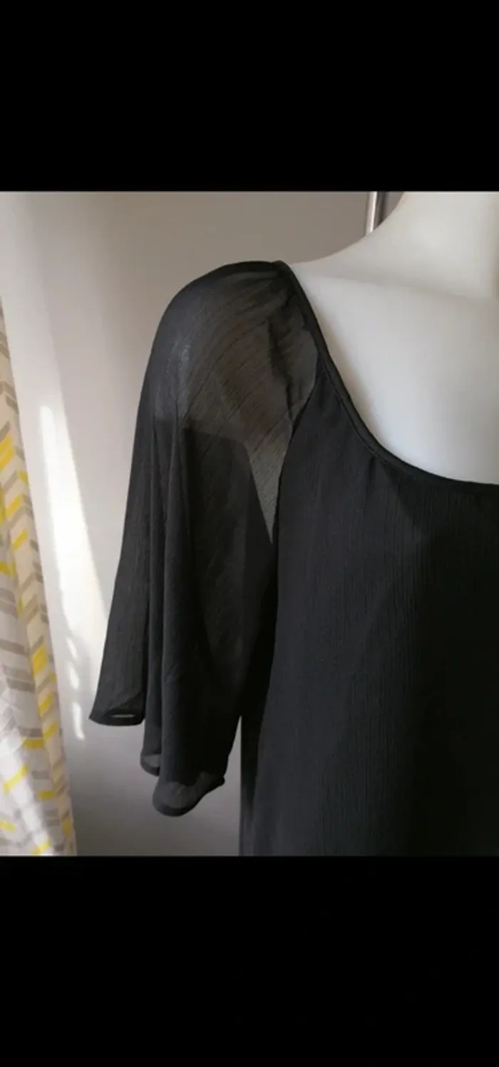 Robe noire 38 - photo numéro 3