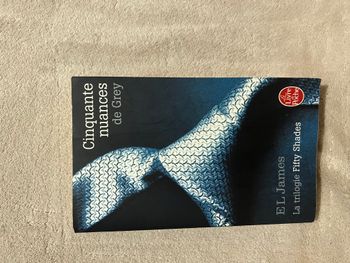Livre – Cinquante Nuances de Grey – E.L. James – La trilogie Fifty Shades 