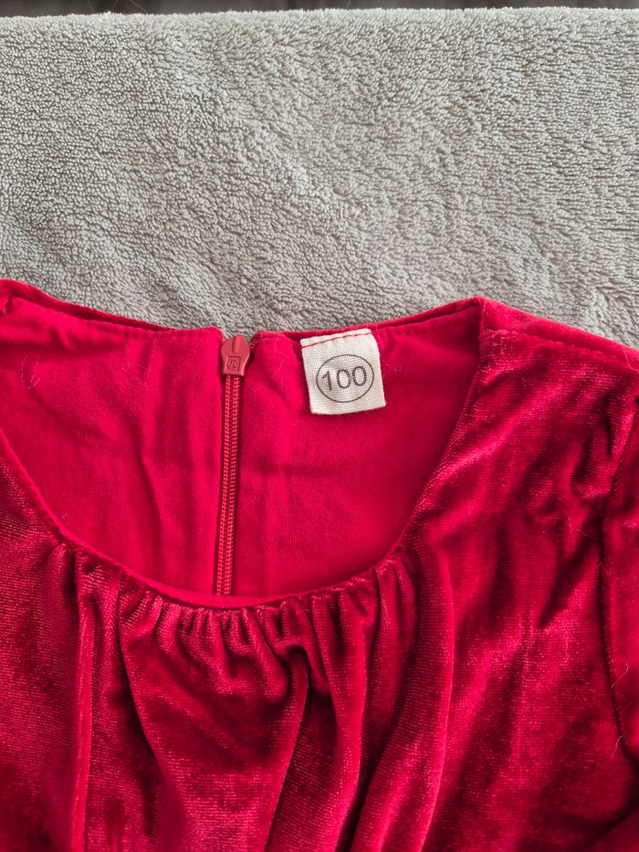 Robe de Noël en velours rouge pour fille de 3 ans - photo numéro 6