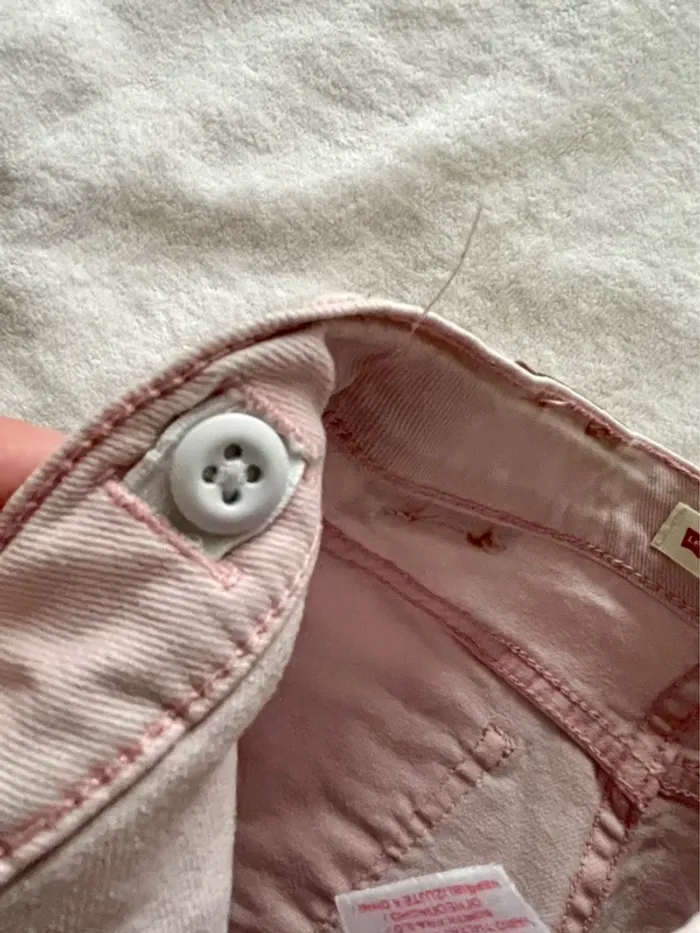 Short jupe Levis rose pale taille 5 ans - photo numéro 4