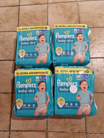 144 couches Pampers baby-dry taille 5+