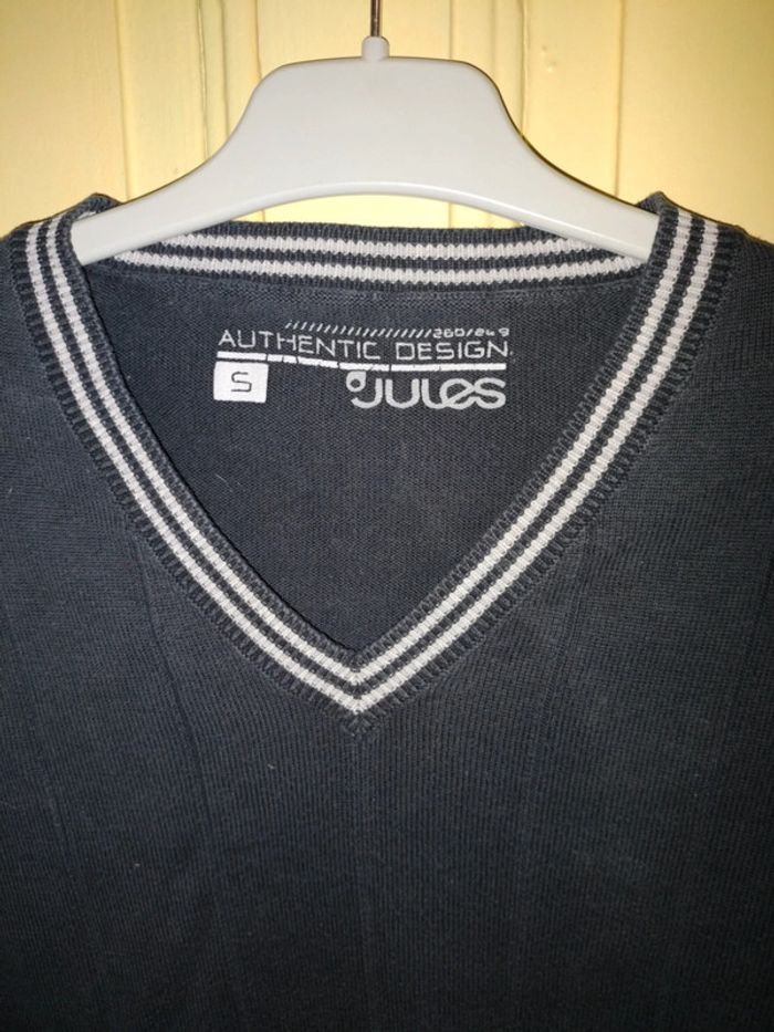 Pull noir et blanc - photo numéro 4