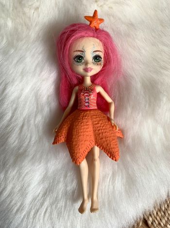 Poupee enchantimals étoile de mer