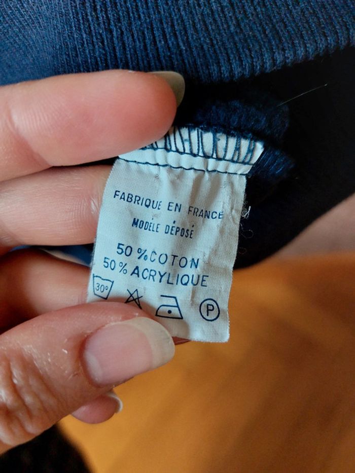 Sweat bleu marine - photo numéro 10