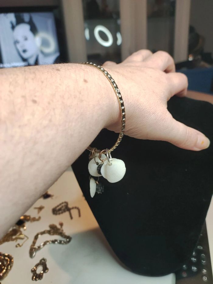 Bracelet breloques rose noire - photo numéro 4