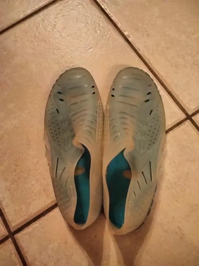 Chaussures aquatiques bicolores en 39 - photo numéro 2