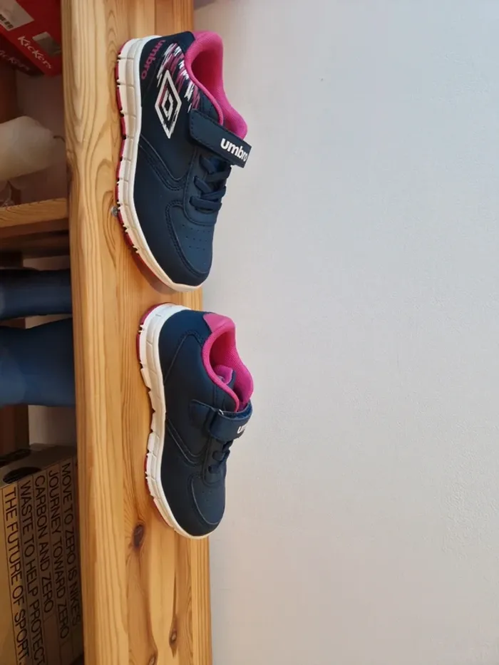 💞 Umbro Neuves fille 29 💞 - photo numéro 2