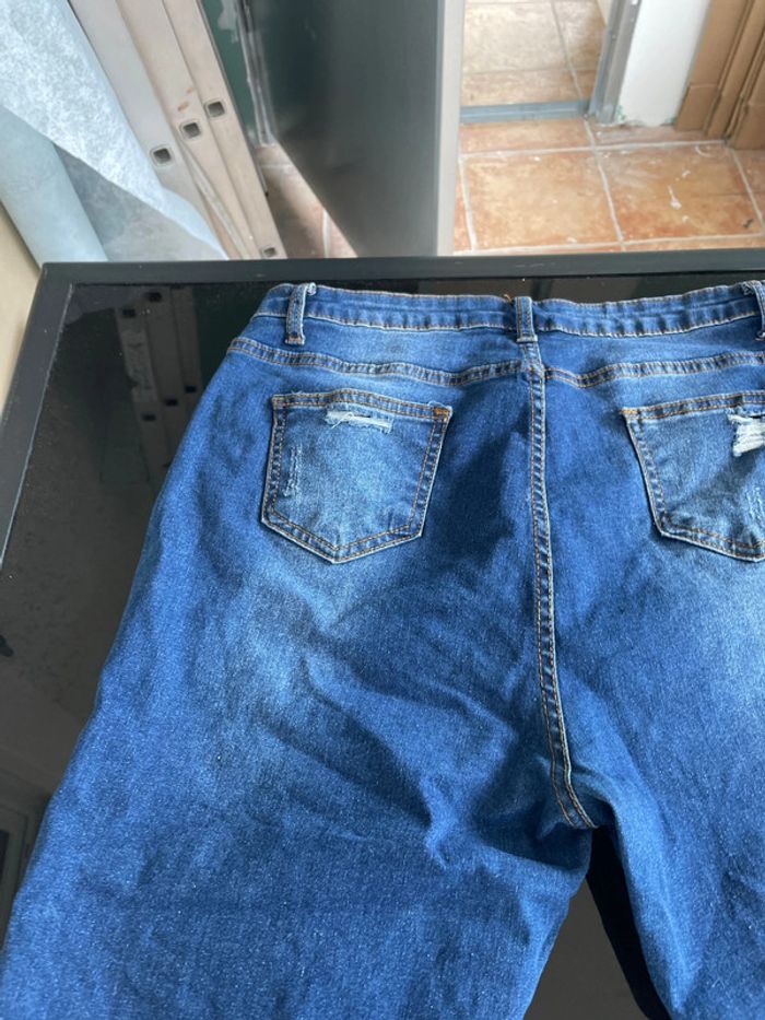 Jean troué de la marque Shein en taille L - photo numéro 10