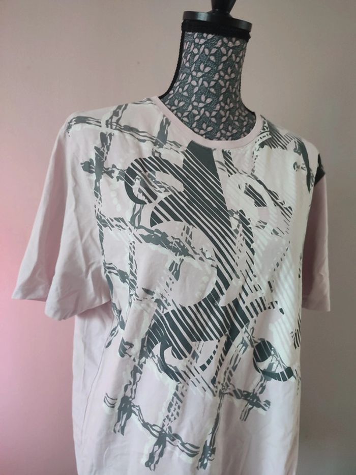 Tee-shirt - photo numéro 3