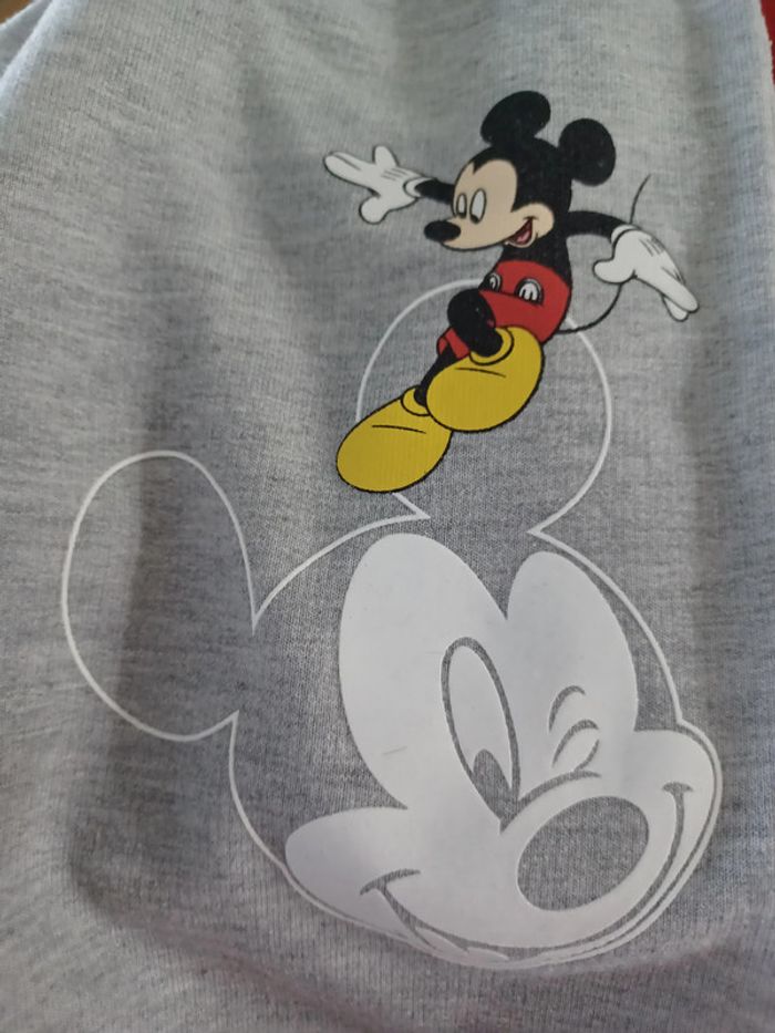 Bermuda molletonné 6/7 ans Mickey - photo numéro 2
