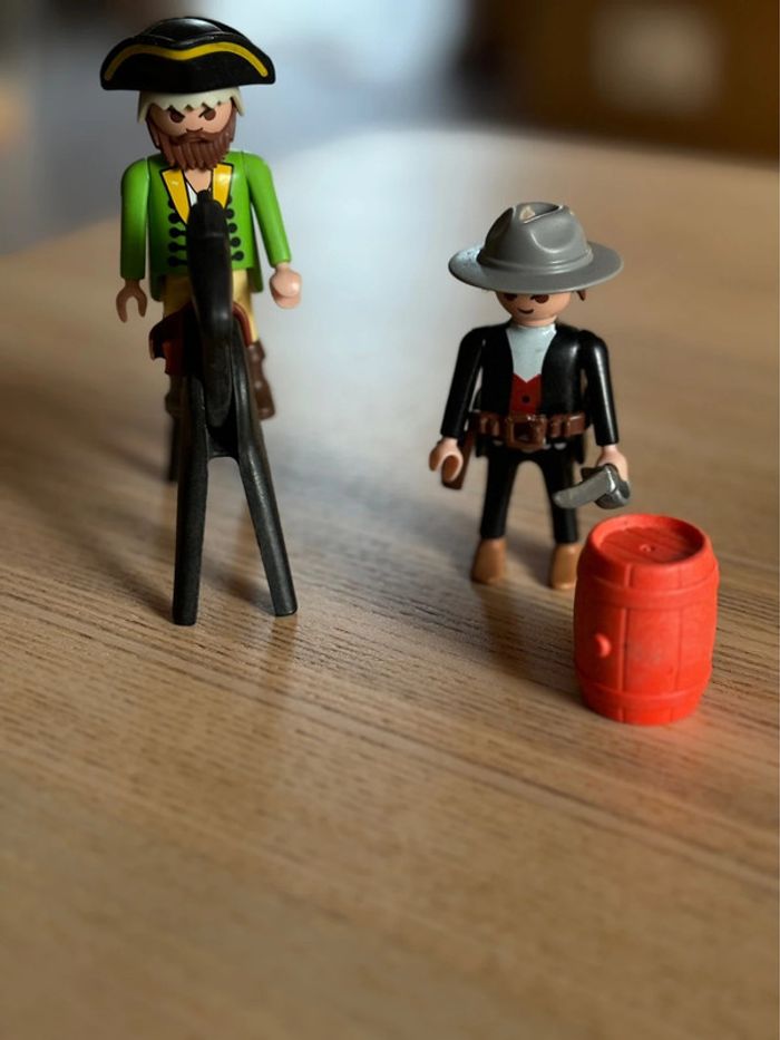 Lot playmobil - photo numéro 2