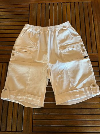 Short blanc