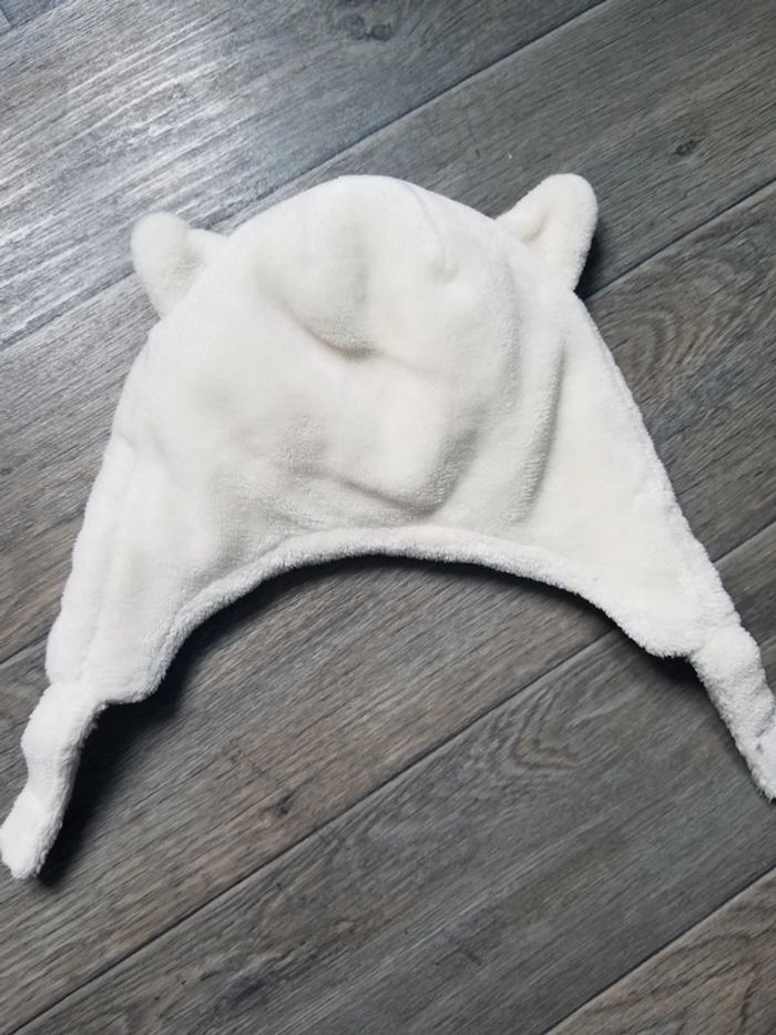 Bonnet taille 12 mois très bon état - photo numéro 2