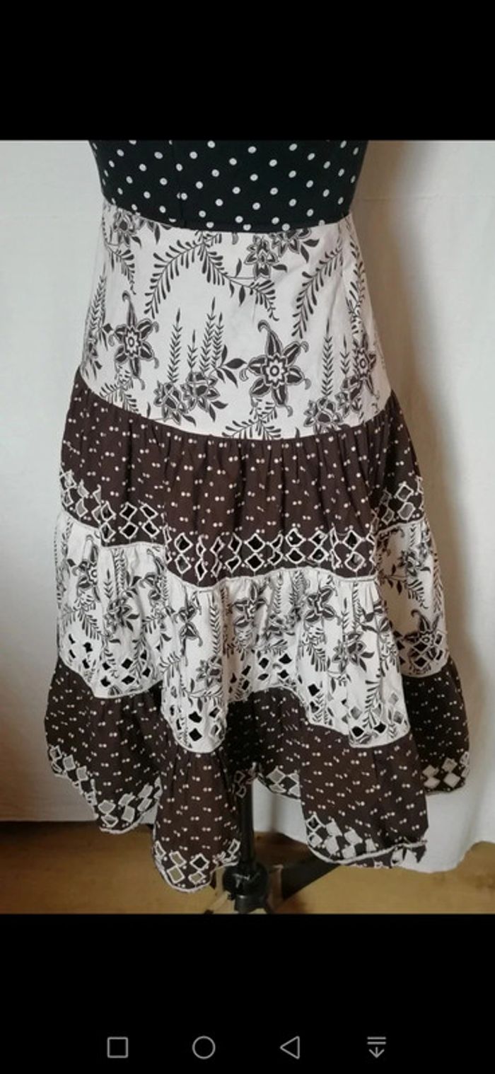 Jupe longue à broderie anglaise marron blanc Taille M - photo numéro 3