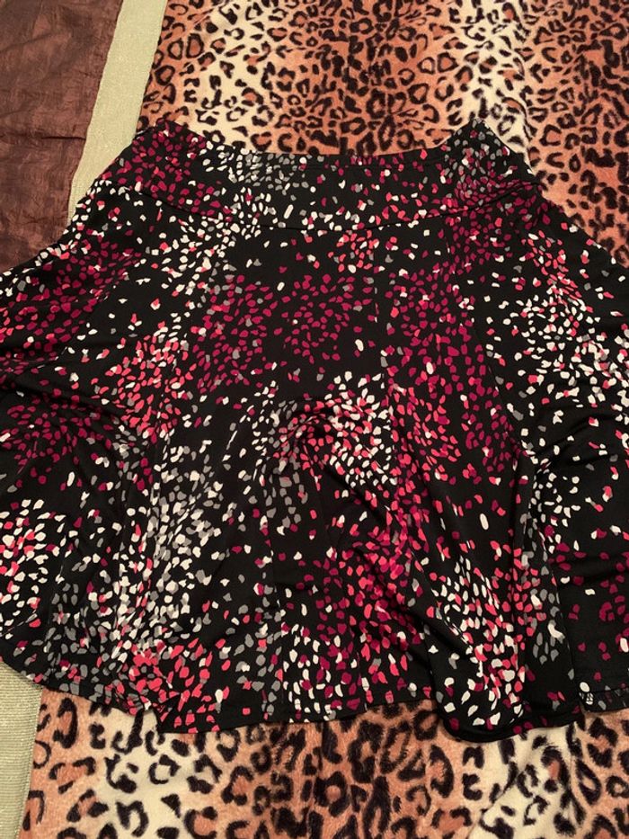 jupe midi moulante - photo numéro 2