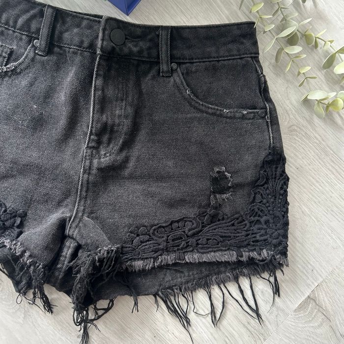 Short denim noir - photo numéro 3