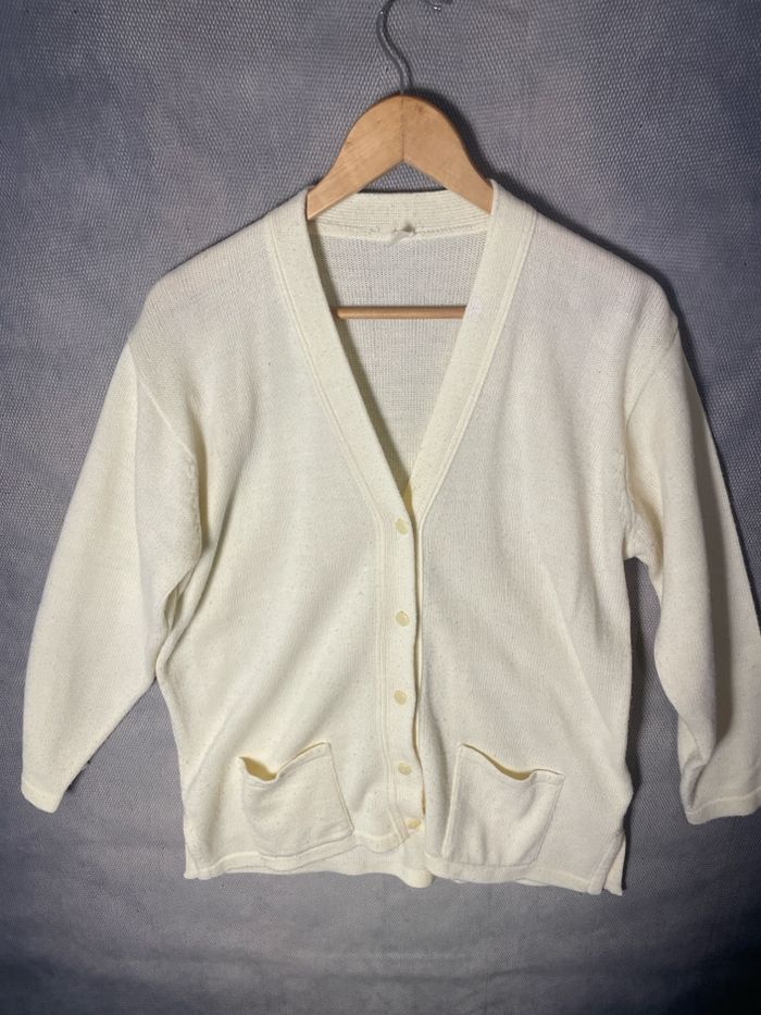 Gilet jaune paille en maille, très bon état