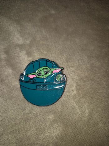 Broche star wars bébé yoda