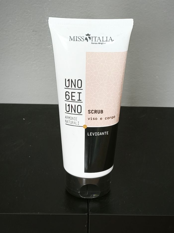 Exfoliant visage et corps