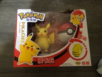 Figurine Pokémon articulée Pikachu – Se replie dans sa Pokéball – Neuve 10 cm