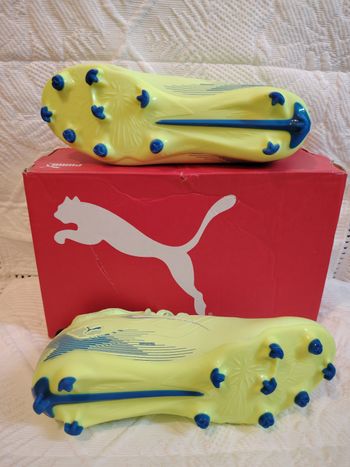 Crampons Puma Ultra 5 Match FG/AG Jr - Neuf - Taille 38