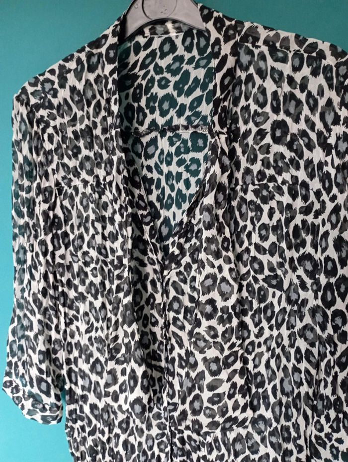Blouse motif léopard noir et blanc - photo numéro 3