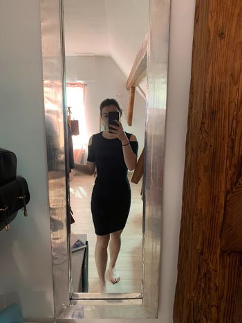 Robe noir moulante