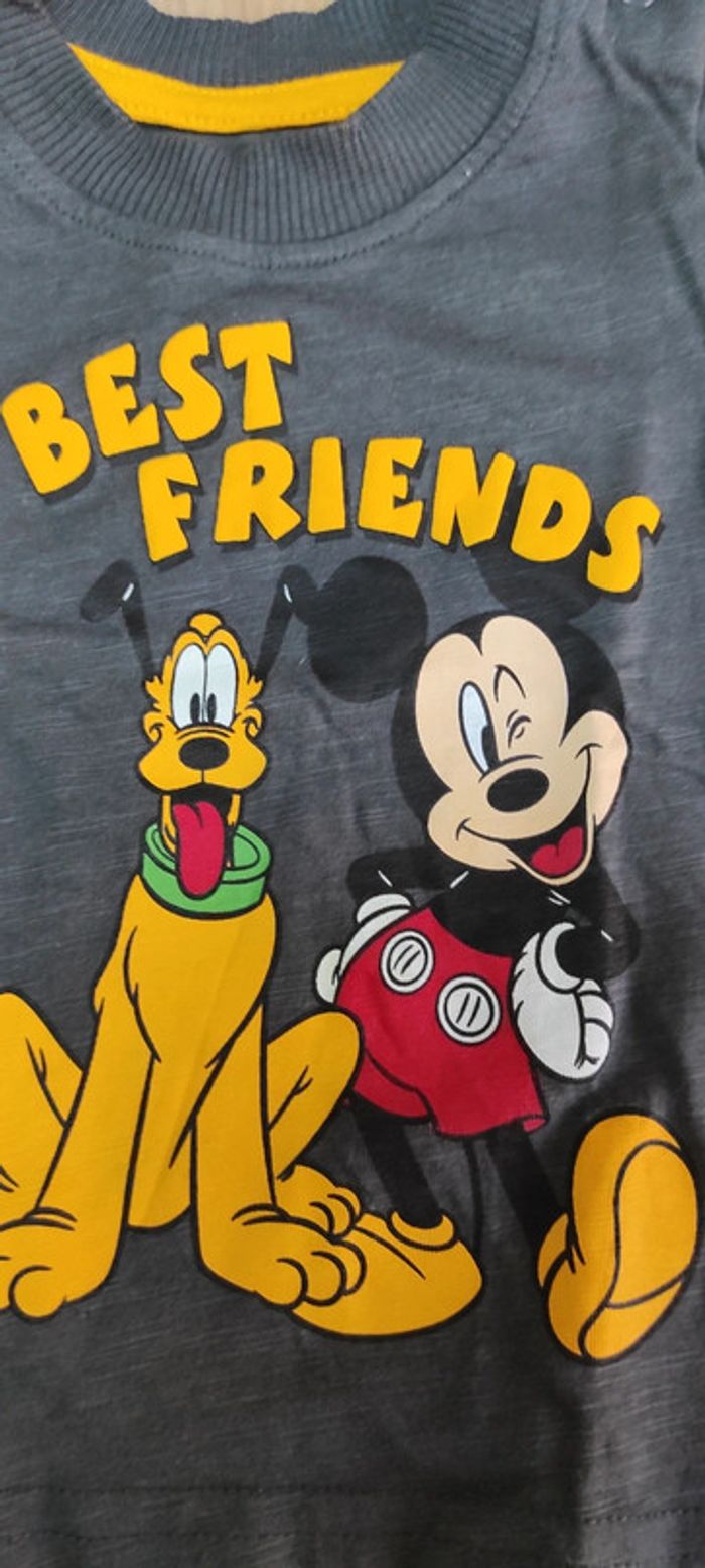 Tee shirt Mickey 0-3 mois 62 cm - photo numéro 2