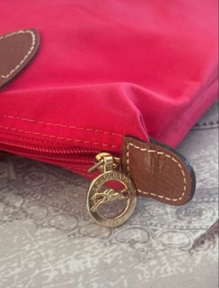 Sac à main longchamp taille S - photo numéro 3