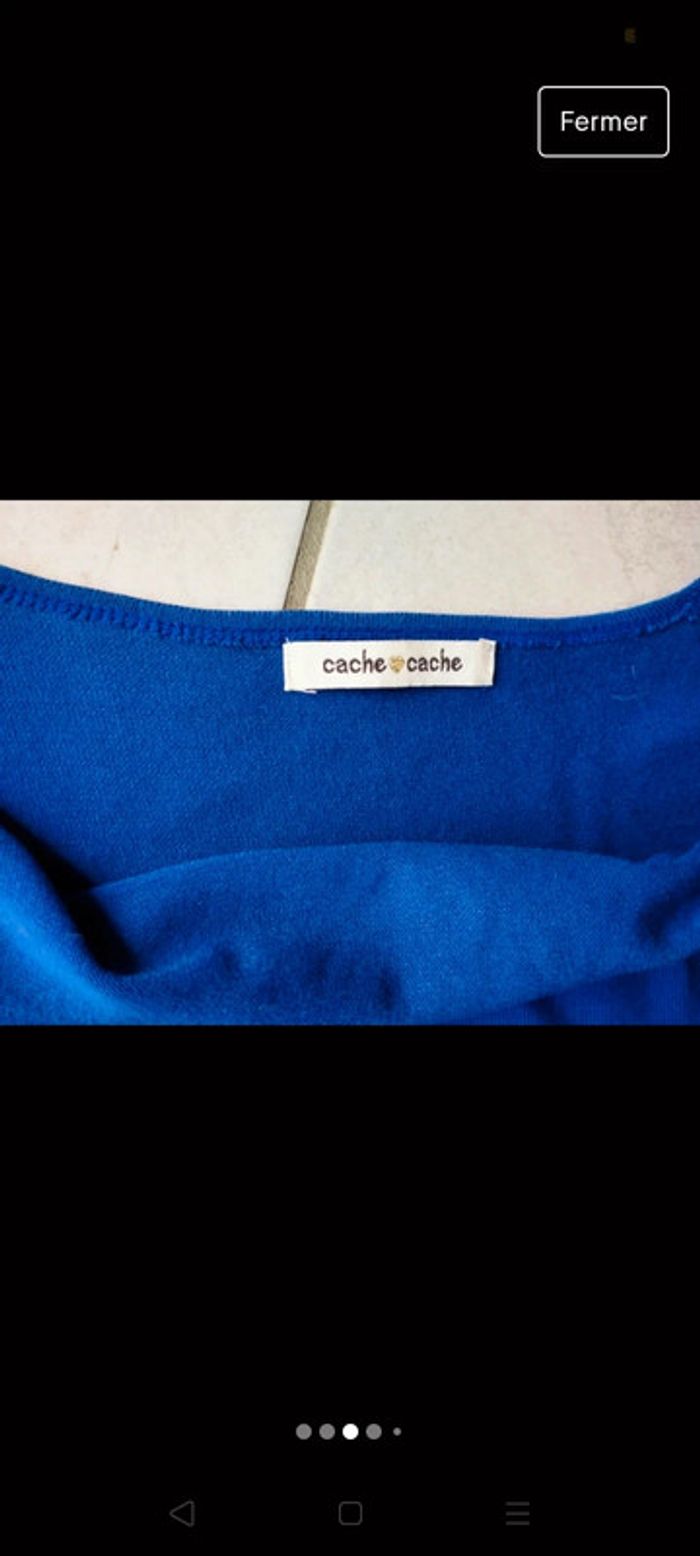 Robe bleue. Moulante. Cache cache.
Taille 38 - photo numéro 3