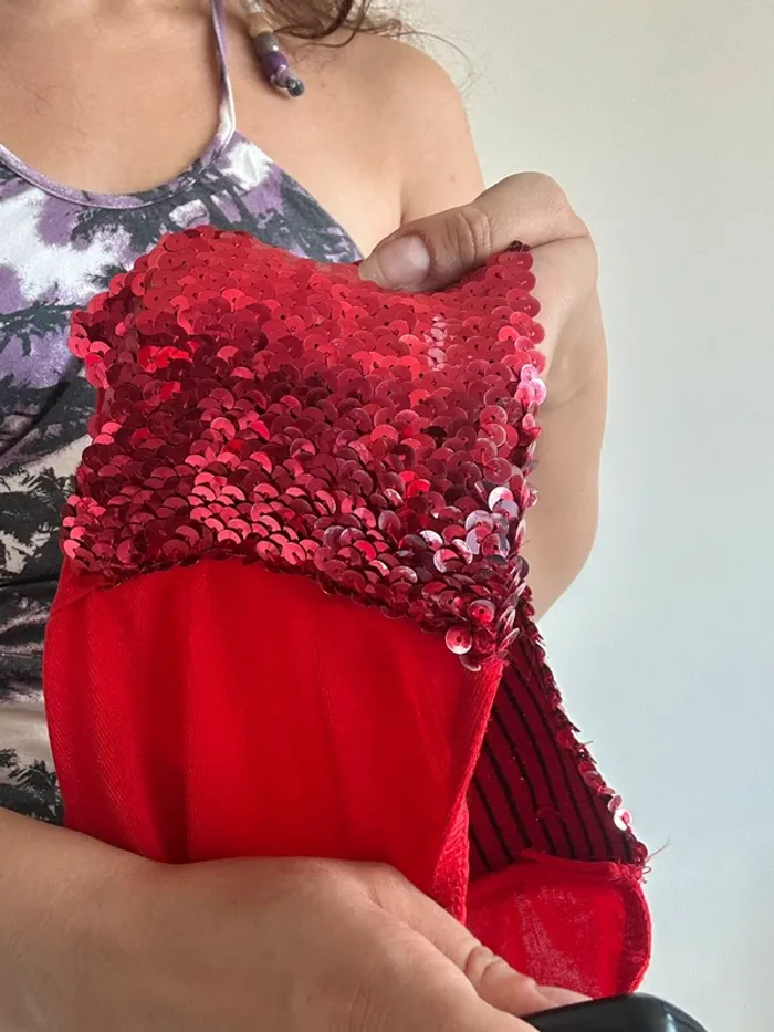 Haut/robe y2k années 2000 rouge à sequins taille S/M - photo numéro 9