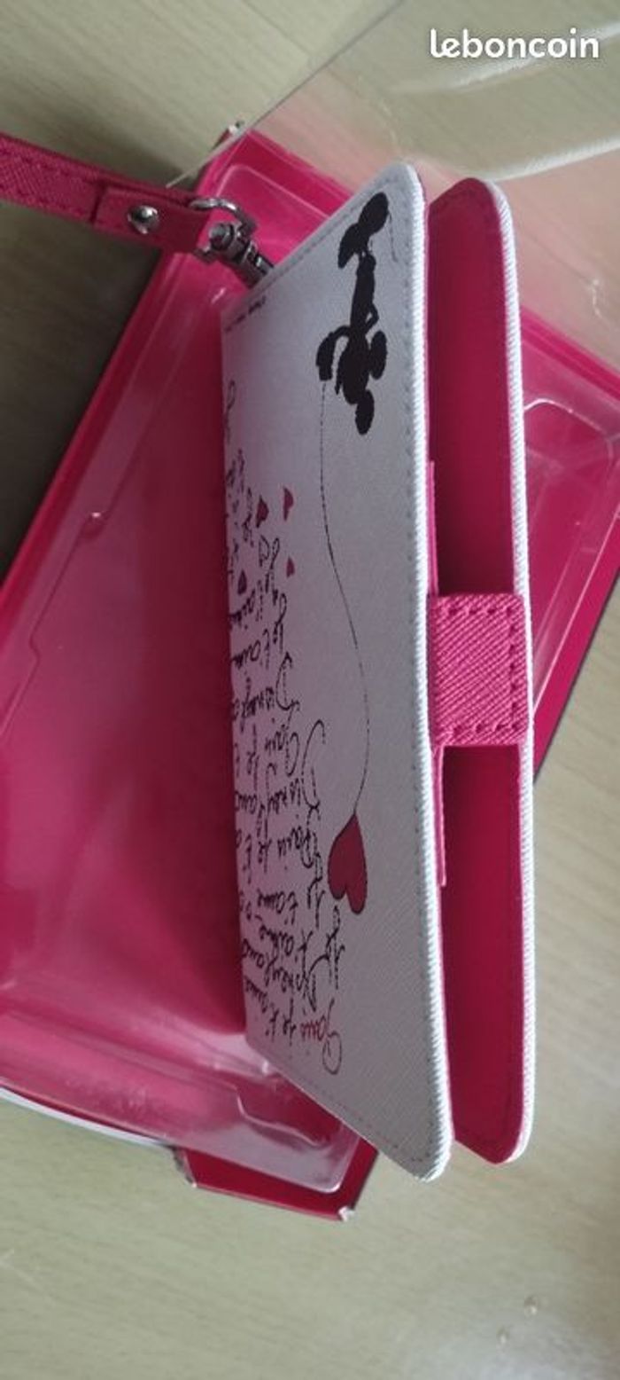 Etui pour smartphone Neuf - photo numéro 4