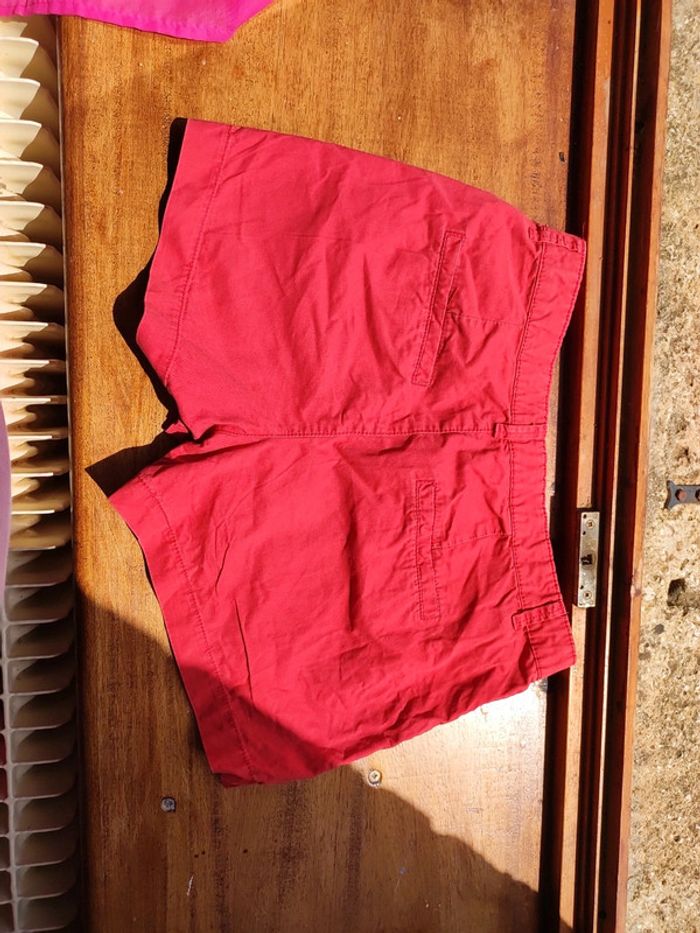 Short rouge - photo numéro 2