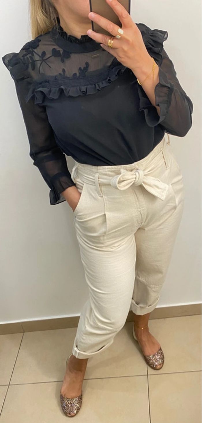 Blouse brodée avec volant - photo numéro 5