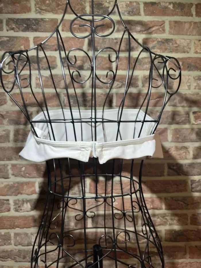 Haut Bikini blanc à volants Pull and Bear Taille M / 38 - photo numéro 8