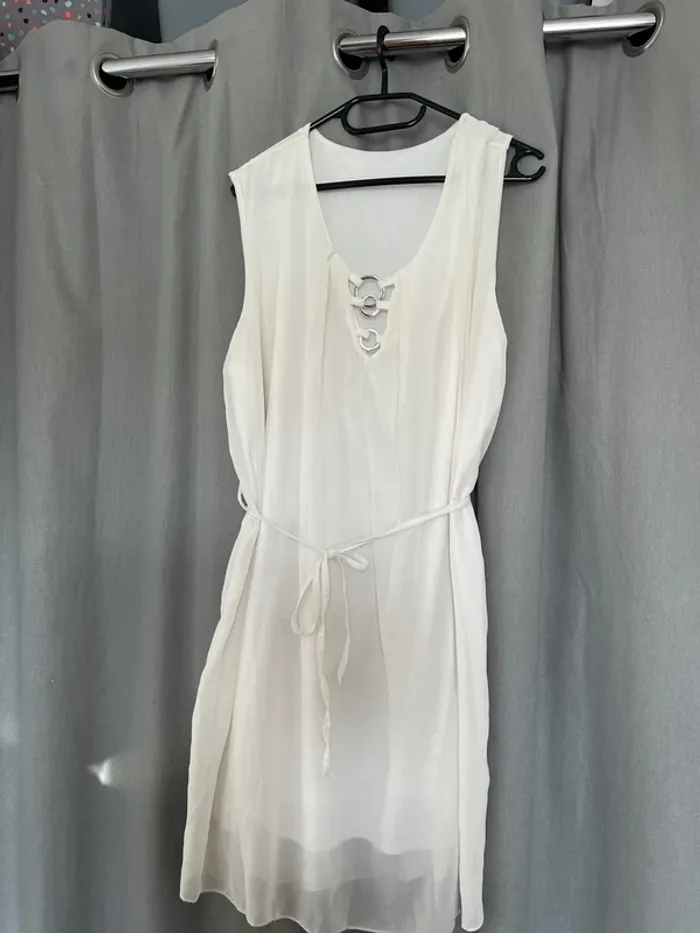 robe blanche