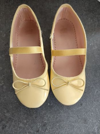 Ballerines jaunes 26