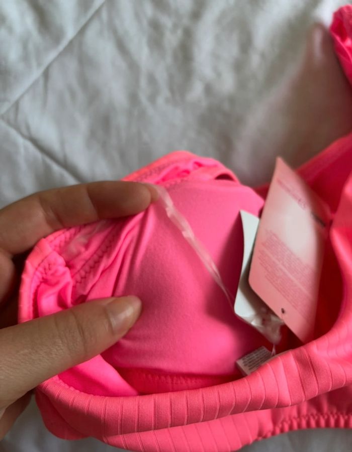 Haut de maillot de bain asymétrique bandeau bretelle rose fushia penti taille XS/34 neuf - photo numéro 6