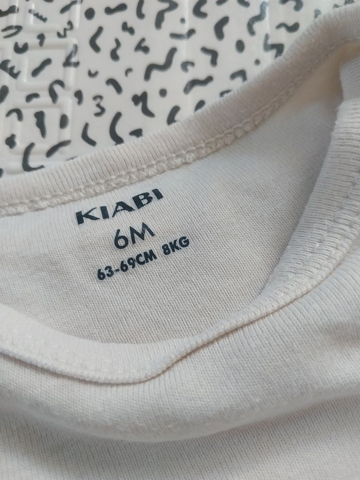 Lot de 3 bodies manches longues – Kiabi – Taille 6 mois - photo numéro 8